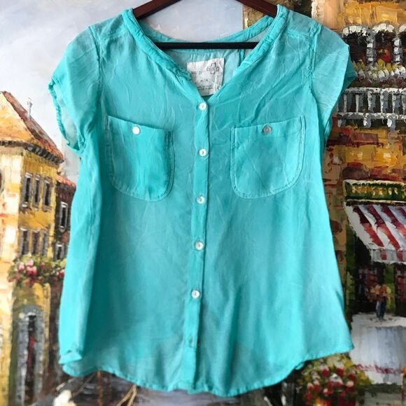 We the Free EUC button up short sleeve top - Picture 1 of 8